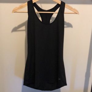 Old Navy Black Fitted Activewear Top, size S